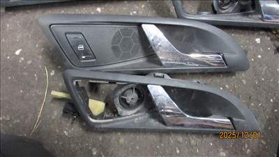 Skoda Octavia II belső kilincs (1Z0839248, 1Z0837248, 1Z0837247)