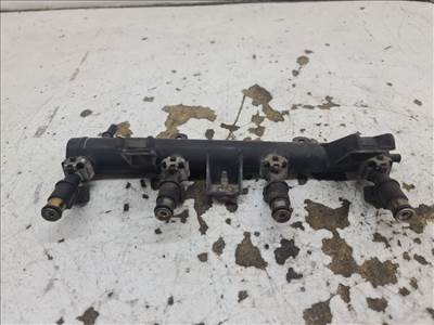 PEUGEOT 307 (3A/C) 1.4 Porlasztó Sor / Híd #44698# 9628982980