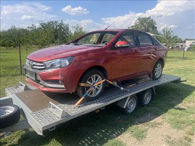 Lada Vesta 1.6i első lökhárító