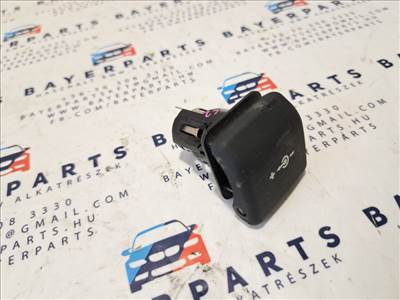 BMW E81 E82 E87 E88 F20 F21 E46 F30 F80 F32 F36 E39 E60 F07 F10 F03 G11 E84 F48 F23 F26 X3 X4 X5 X6 szivargyújtó aljzat csatlakozó