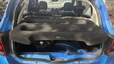 Dacia Sandero II Stepway TCe 90 kalaptartó 