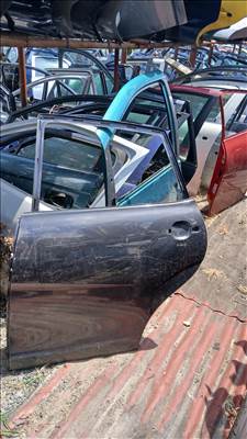 Seat Toledo III. Bal hátsó ajtó eladó.