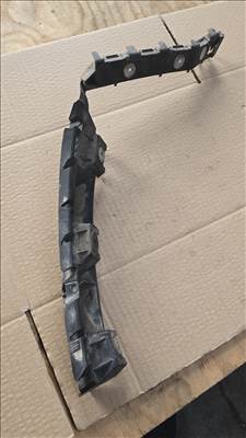 Opel Astra H bal hátsó lökhárító tartó 24460358