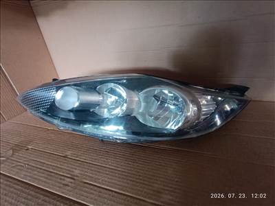 Ford Fiesta MK6 első fényszóró  4311187l