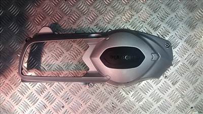 Piaggio Mp3 300 variátorfedél burkolat