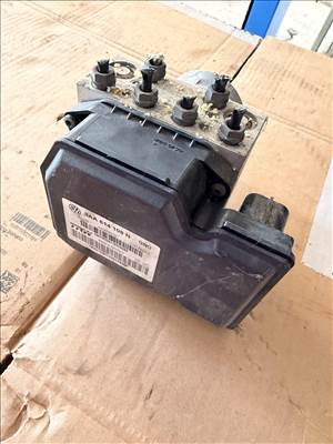 Passat B7 crtdi abs kocka  3aa814109n