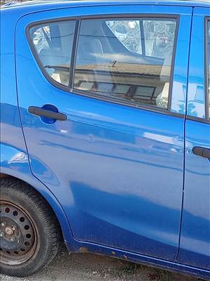 Suzuki Splash jobb hátsó ajtó