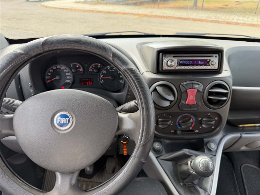 Eladó Fiat Doblo I haszonjármű 6. kép