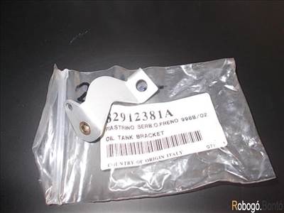 Ducati 998  kuplung olajtartály tartó fül