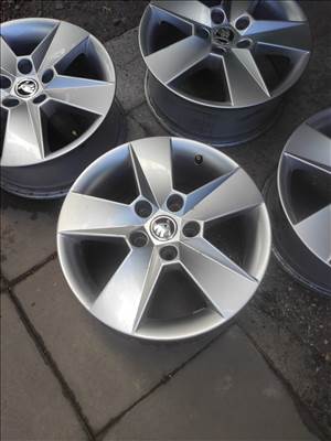 16" 5x112 Skoda gyári alufelni 115eft/4db
