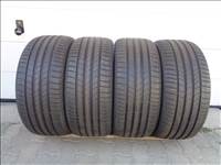 Új Bridgestone 245/40R19 nyári gumi 2025-ös gyártású eladó.