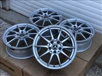  5x112 lyukosztású 7JJ 17" új (gyári felni) Mercedes alufelni A 246 401 01 02