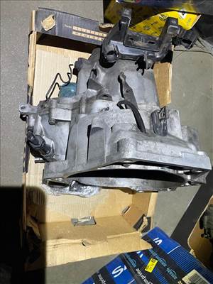 Audi A2 (8Z) 1.2 TDI automataváltó  6568679 5828266