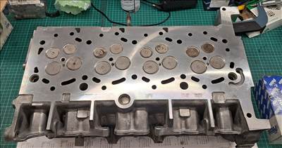Ford 2,2 TDCi hengerfej  bk2q6090ac