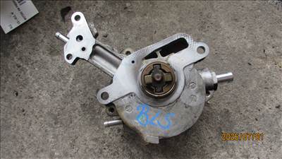 Volkswagen Golf 5/ Seat Altea 1.9D vákuumpumpa BLS 038145209M