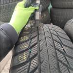 215/65 R17 Bridgestone téli gumi 22000ft a 2db/33/