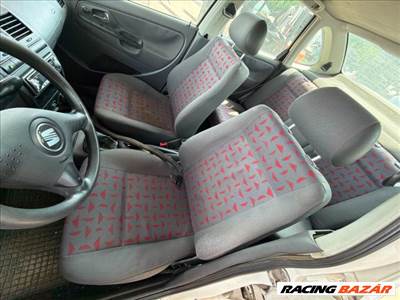 Seat Cordoba I Jobb első Fejtámla *168931*