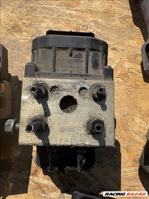 Audi A6 (C5 - 4B), Audi A4 (B5 - 8D) ABS kocka  8e0614111ab