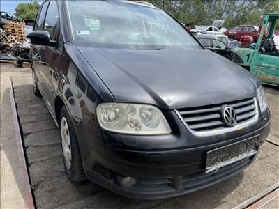 Volkswagen Touran I 1.6FSI bontott alkatrészei