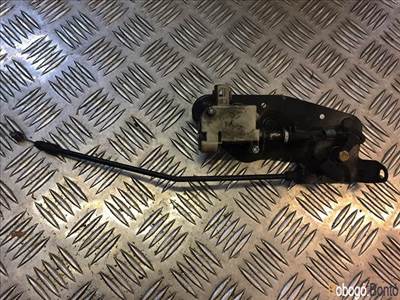 Vespa Gts  ülés nyitó motor