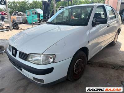 Seat Cordoba I 1.6 Bal első Féknyereg Munkahengerrel *168902*