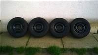 Eladó 4db 15-ös 5x120-as BMW E46 lemezfelni 195/65r15 Hankook téli gumival