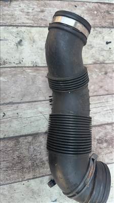 Levegőbeömlő cső - Volkswagen Tiguan MK1 5N0 129 656