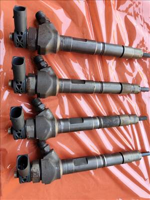 Volkswagen Amarok Injektor, porlasztó  0445110369 03l130277j