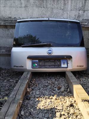 Fiat Panda II csomagtérajtó 