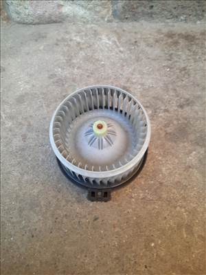 Subaru Legacy V Fűtőmotor 3584 2727005290