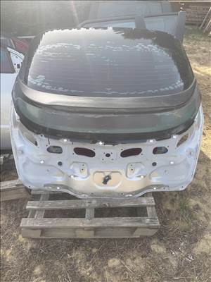 8gen Honda Civic csomagtér ajtó 