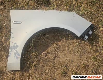 Opel Zafira C Jobb első sárvédő 