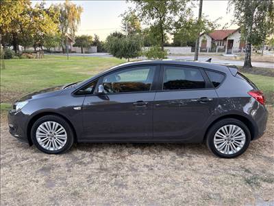 OPEL ASTRA J 1.4 Enjoy FACELIFT/2 ZÓNÁS KLÍMA/TEMPOMAT/RADAR/2KULCS/FRISS MŰSZAKI
