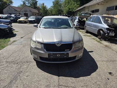 Skoda Superb II ABS TÖMB
