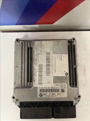 BMW motorvezérlő  7801711 0281013251
