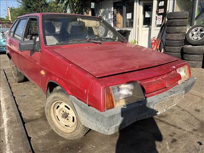 Lada  Samara 1.3i bontott alkatrészei
