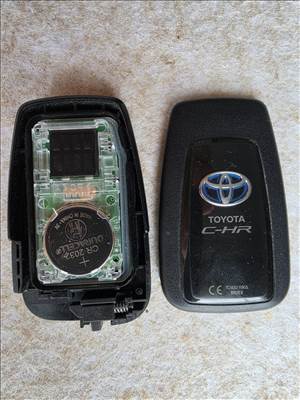 Toyota C-HR használt NFC kulcs