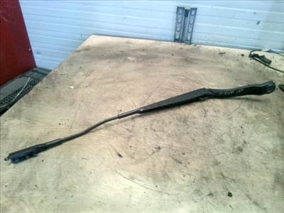 NISSAN Qashqai J10 2010.05.01-2013.11.30 Ablaktörlő kar bal első