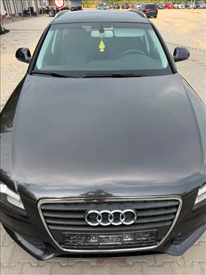 Eladó Audi A4 Avant 2.0 TDI (1968 cm³, 143 PS) (B8 - 8K)