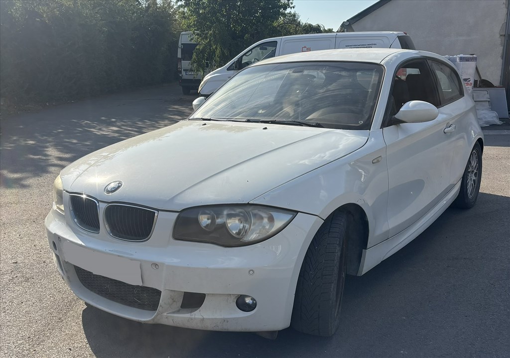 BMW 116 (E81, E82, E87, E88) bontott alkatrészei 2. kép