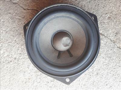Opel Astra G hátsó hangszóró ajtóba ( első nincs)  GM 90 520 838 90520838