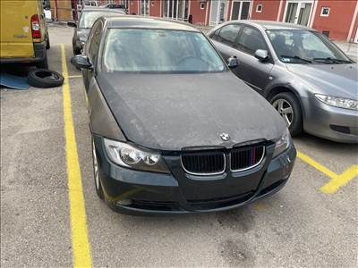 Eladó BMW 318d (1995 cm³, 122 PS) (E90, E91, E92, E93)