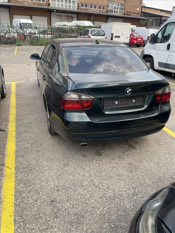 Eladó BMW 318d (1995 cm³, 122 PS) (E90, E91, E92, E93) 4. kép