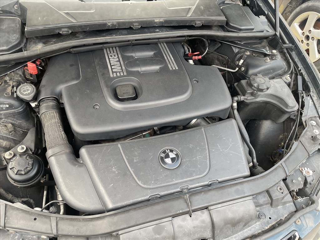 Eladó BMW 318d (1995 cm³, 122 PS) (E90, E91, E92, E93) 5. kép