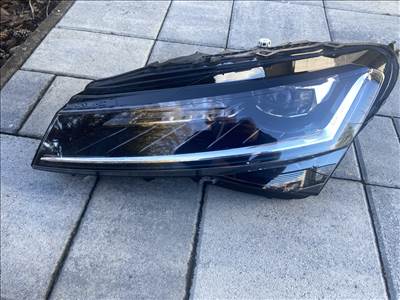 Skoda Superb III bal elso lampa 3v1941015d