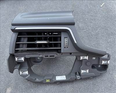 Audi A4, B9 bal szellőző rács
