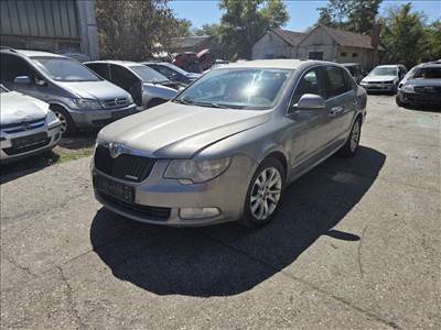 Skoda Superb II ELSŐ lökhárító 