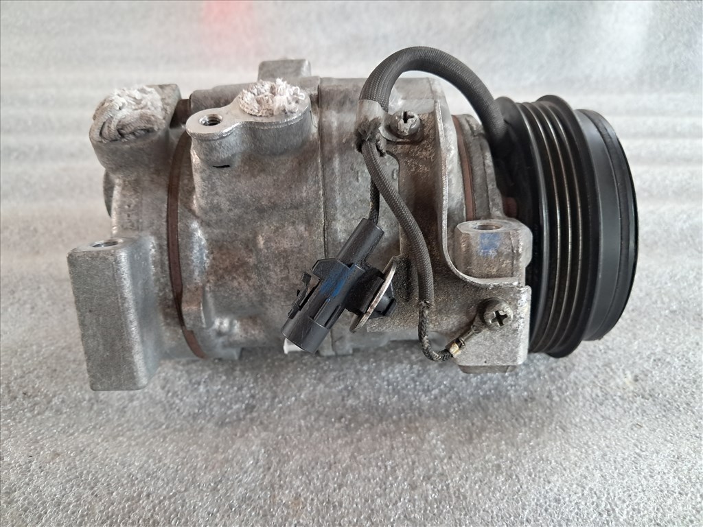 Suzuki Vitara (LY) klímakompresszor 447280-2400 2. kép