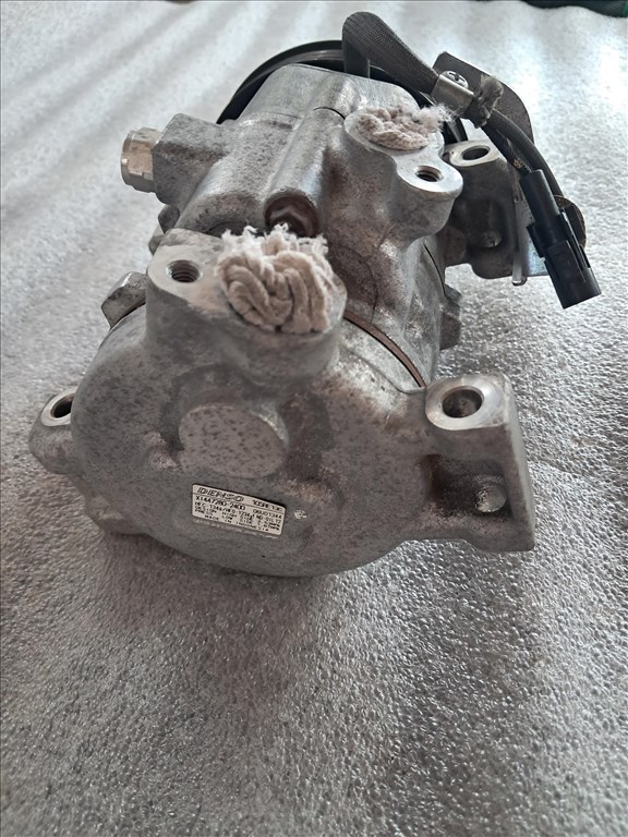Suzuki Vitara (LY) klímakompresszor 447280-2400 3. kép