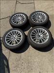  5x112 lyukosztású 17" új (gyári felni) alufelni, rajta 225/50 új Dunlop téli gumi 
